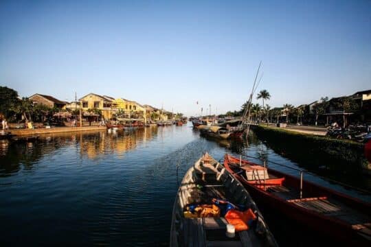 HOW TO GET TO HOI AN: Bus, motorbike, train, airplane – North to South