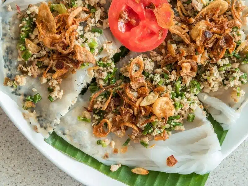 The best Vietnamese street foods and snacks in Vietnam