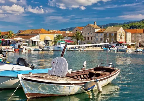 Pinetta, Stari Grad