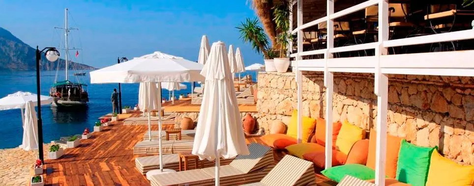 10. Yali Beach Club