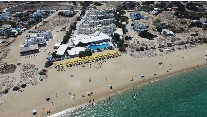 MIKRI VIGLAR BEACH CLUB