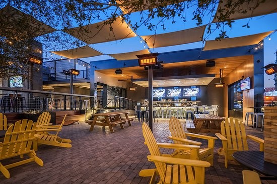 Mavericks Beach Club