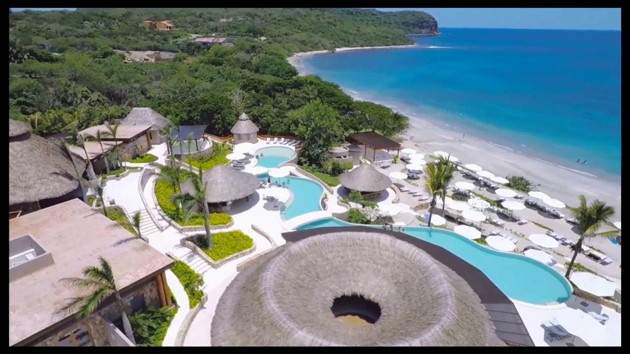 8 Best Beach Clubs Punta Mita Mexico (2024) - The Green Voyage