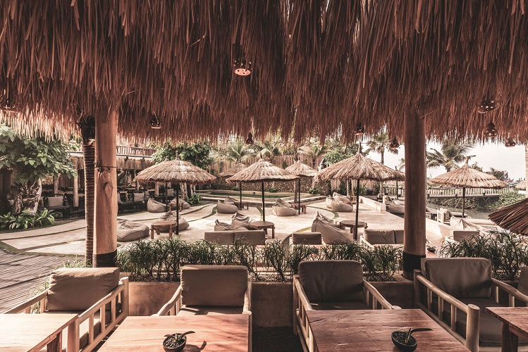 best beach clubs seminyak