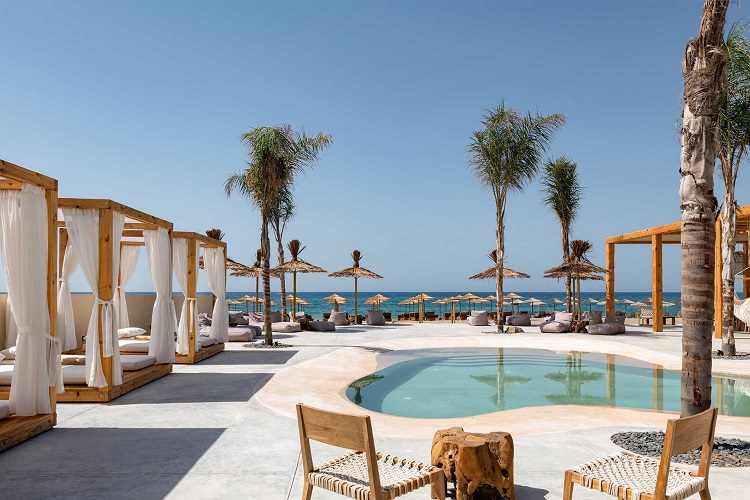 best beach clubs in Crete