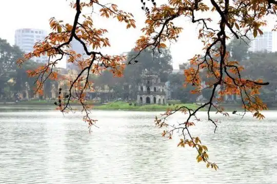 Hoan Kiem Lake