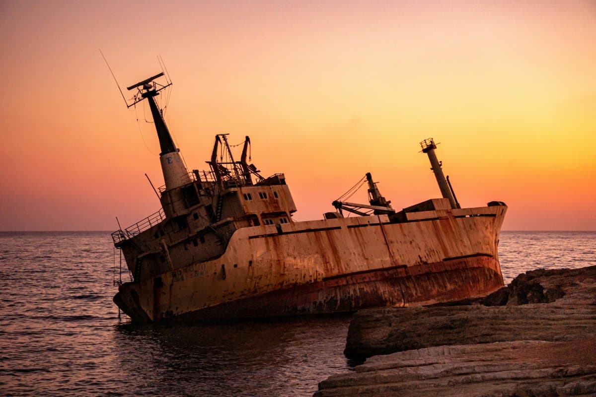 Shipwrecks You Can See Without Getting Your Feet Wet 2024