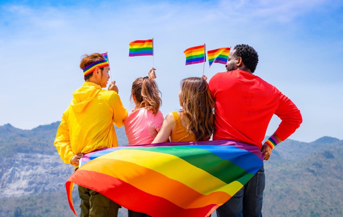 Navigating the Globe with a Queer Compass: 18 LGBTQ+ Travel Habits