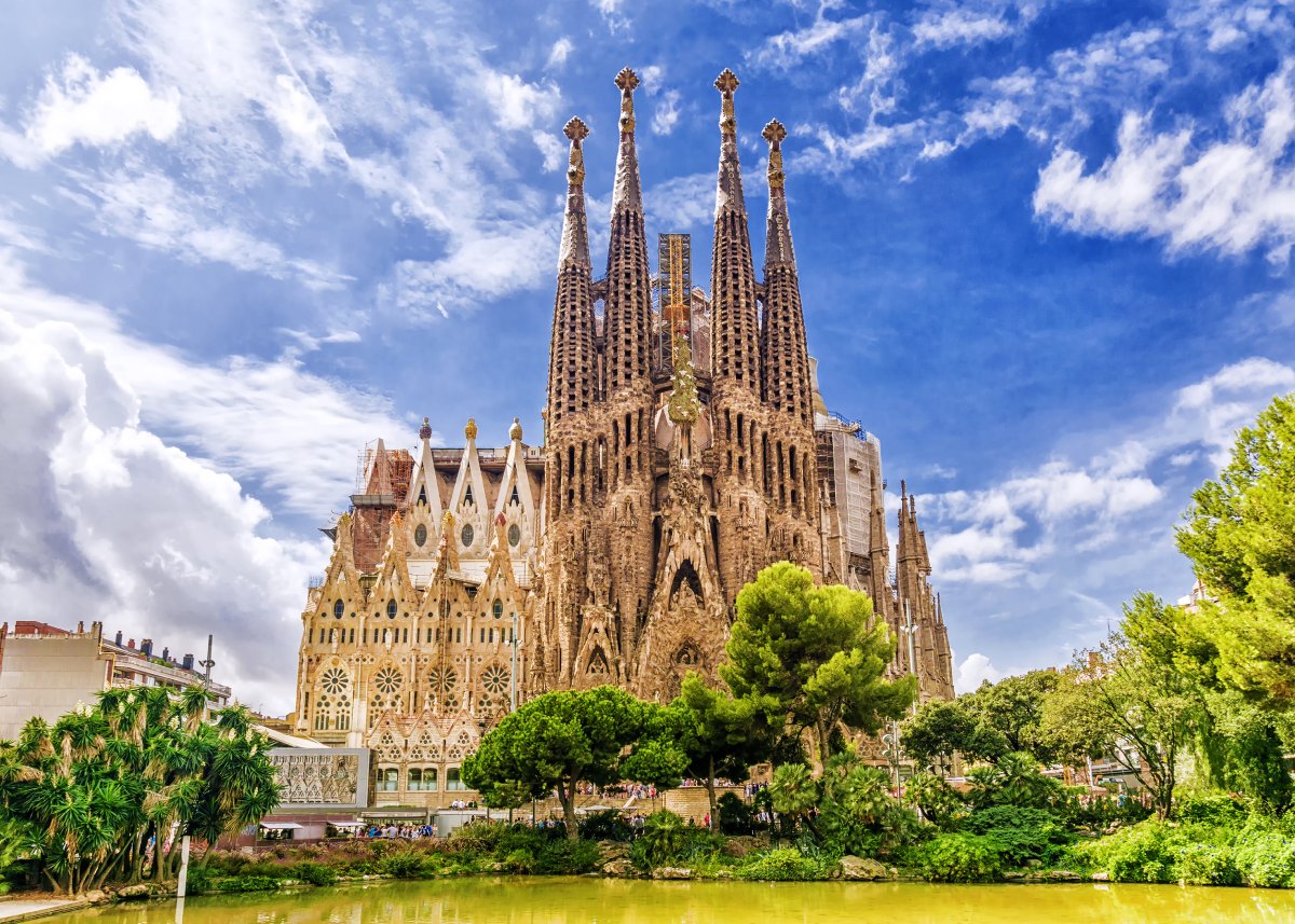 The Constant Build of Sagrada Familia – Is There Finally an End in Sight?