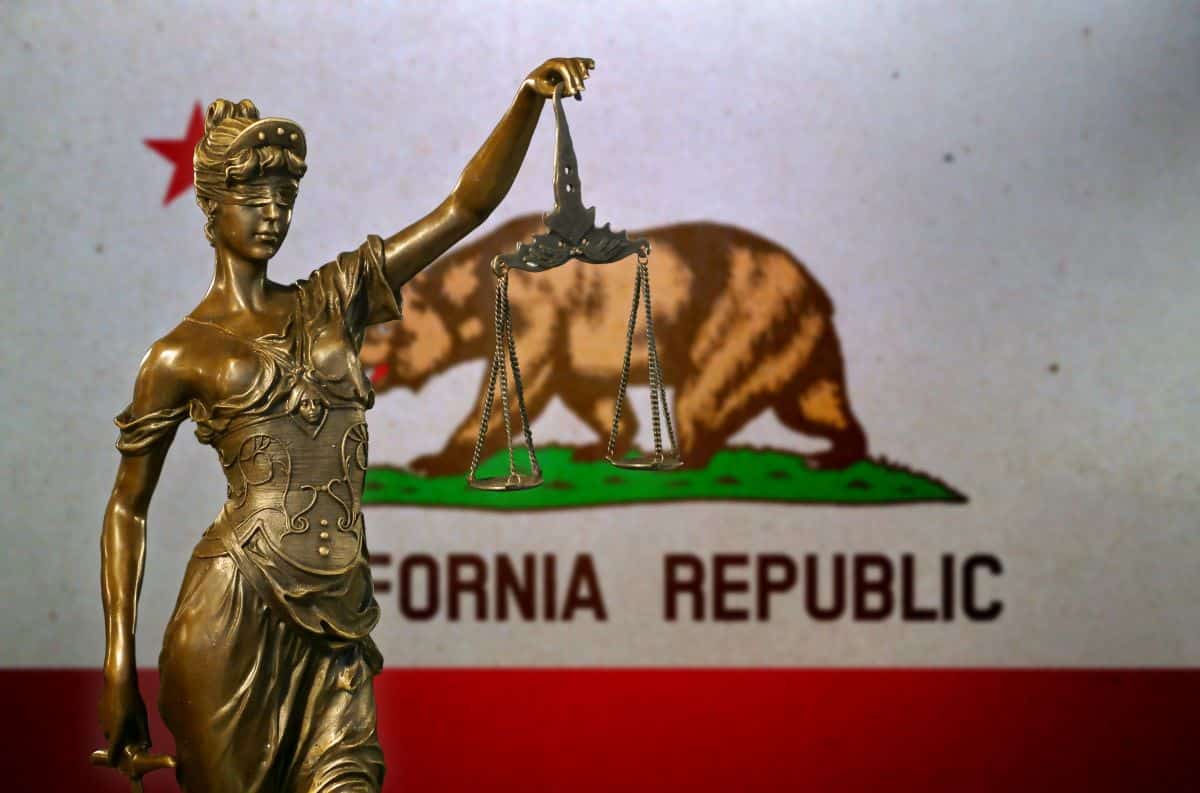 17 New Californian Laws That Will Make You Rethink Moving