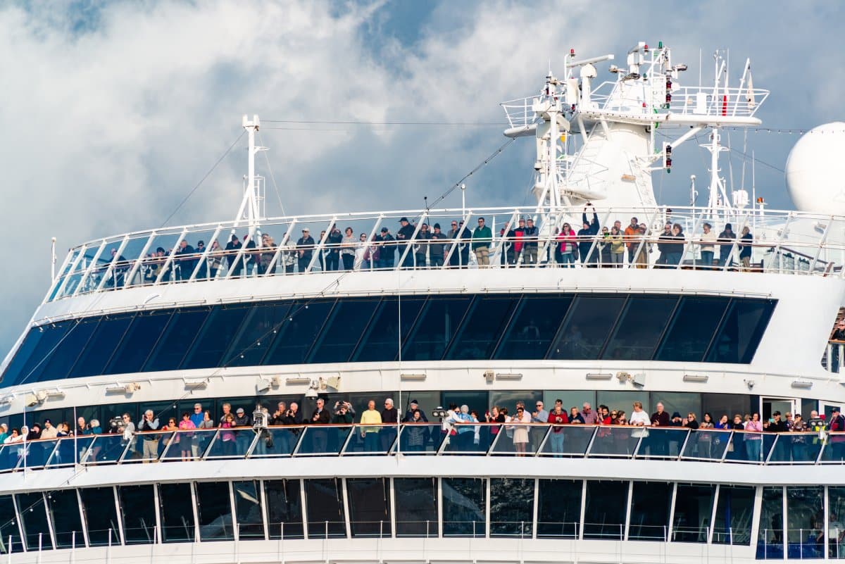 The Dark Side of Cruise Vacations: Long Lines Will Be the Least of Your Worries!